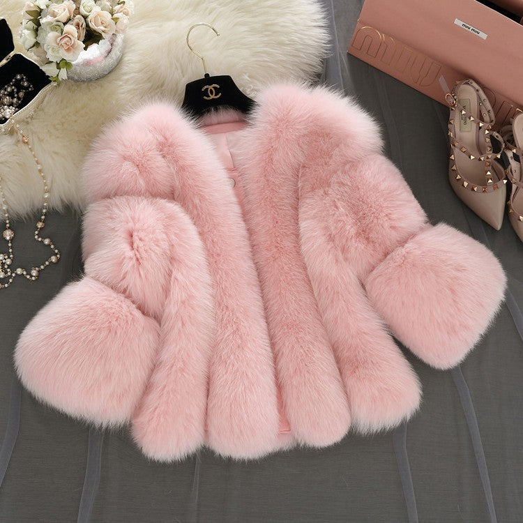 Women Fluffy Faux Fur Coat with Wide Cut Sleeves