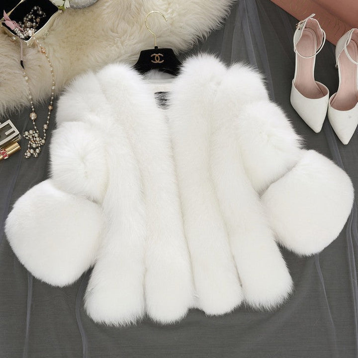 Women Fluffy Faux Fur Coat with Wide Cut Sleeves