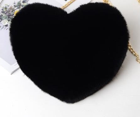 Heart-shaped fluffy bag with gold chain
