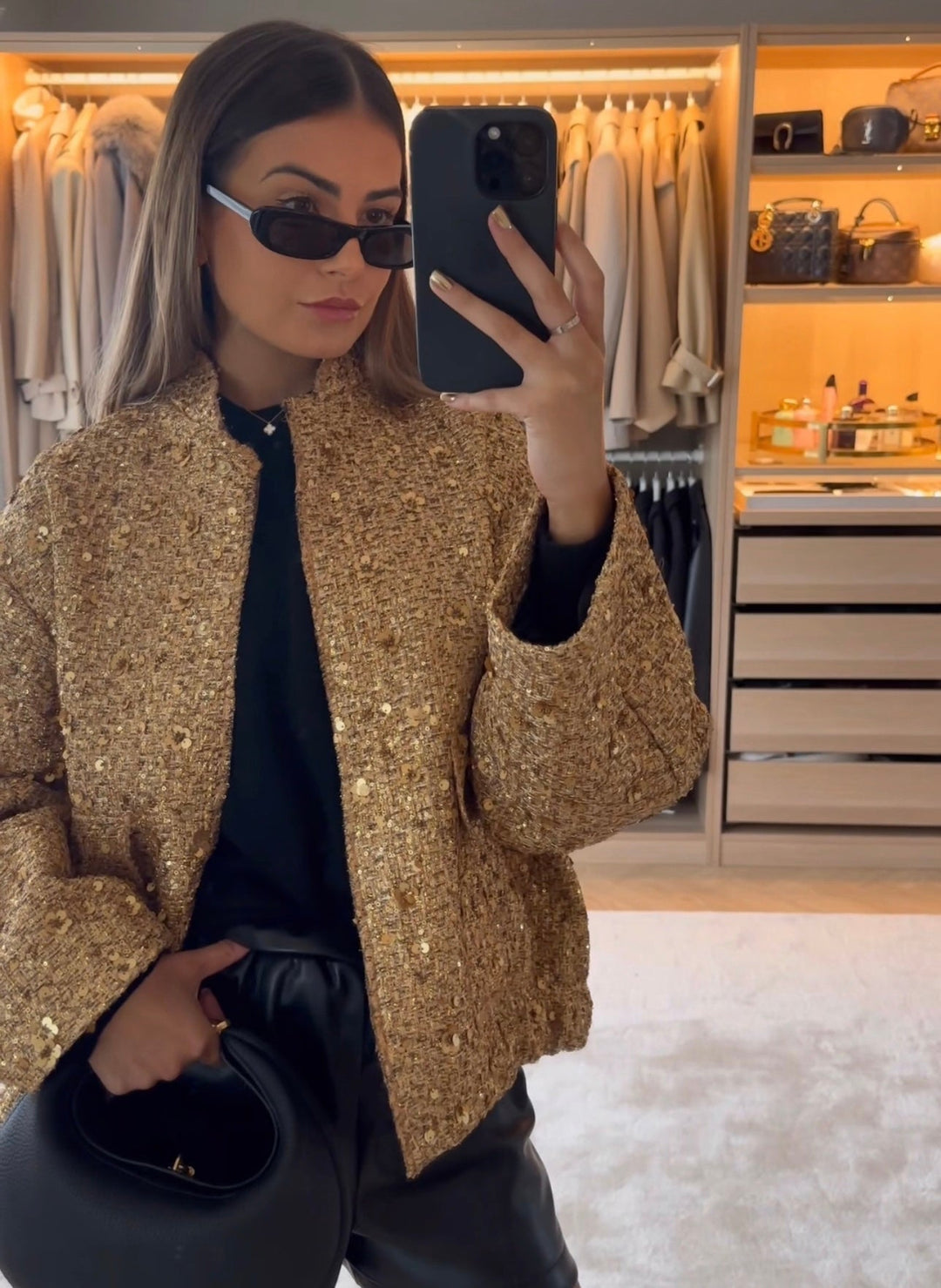 sequin jacket shiny look elegant Statement