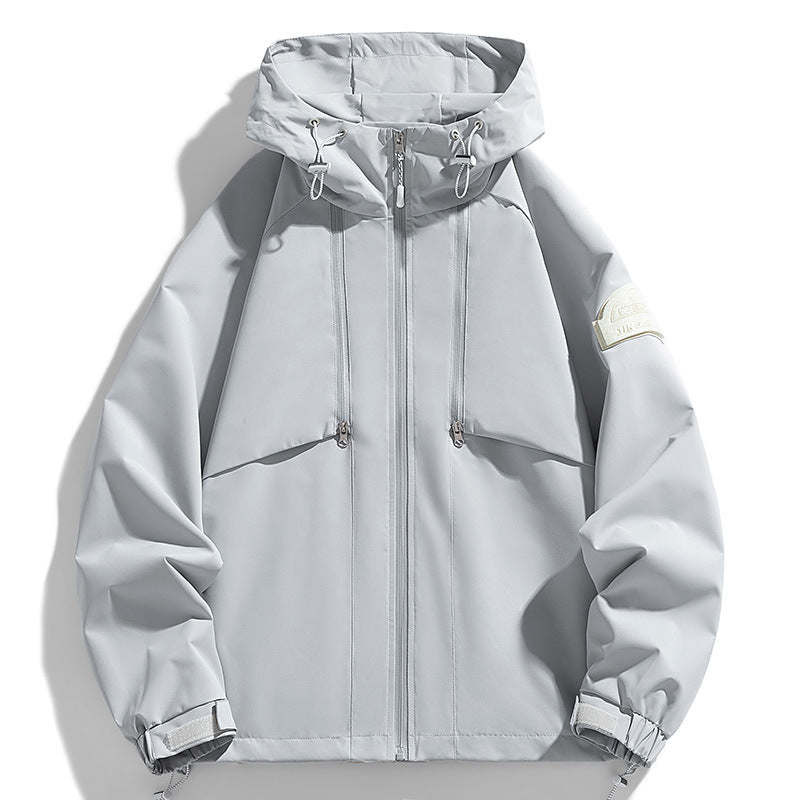 Unisex Lightweight two-tone wind and rain jacket with hood, drawstring and zip pockets