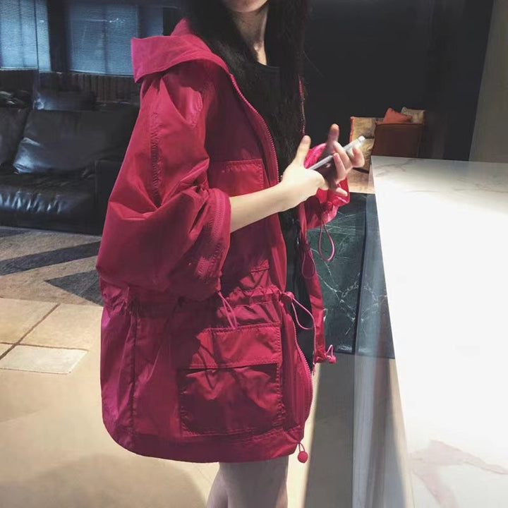 Women’s Fashion Transitional Jacket with Hood and Practical Pockets
