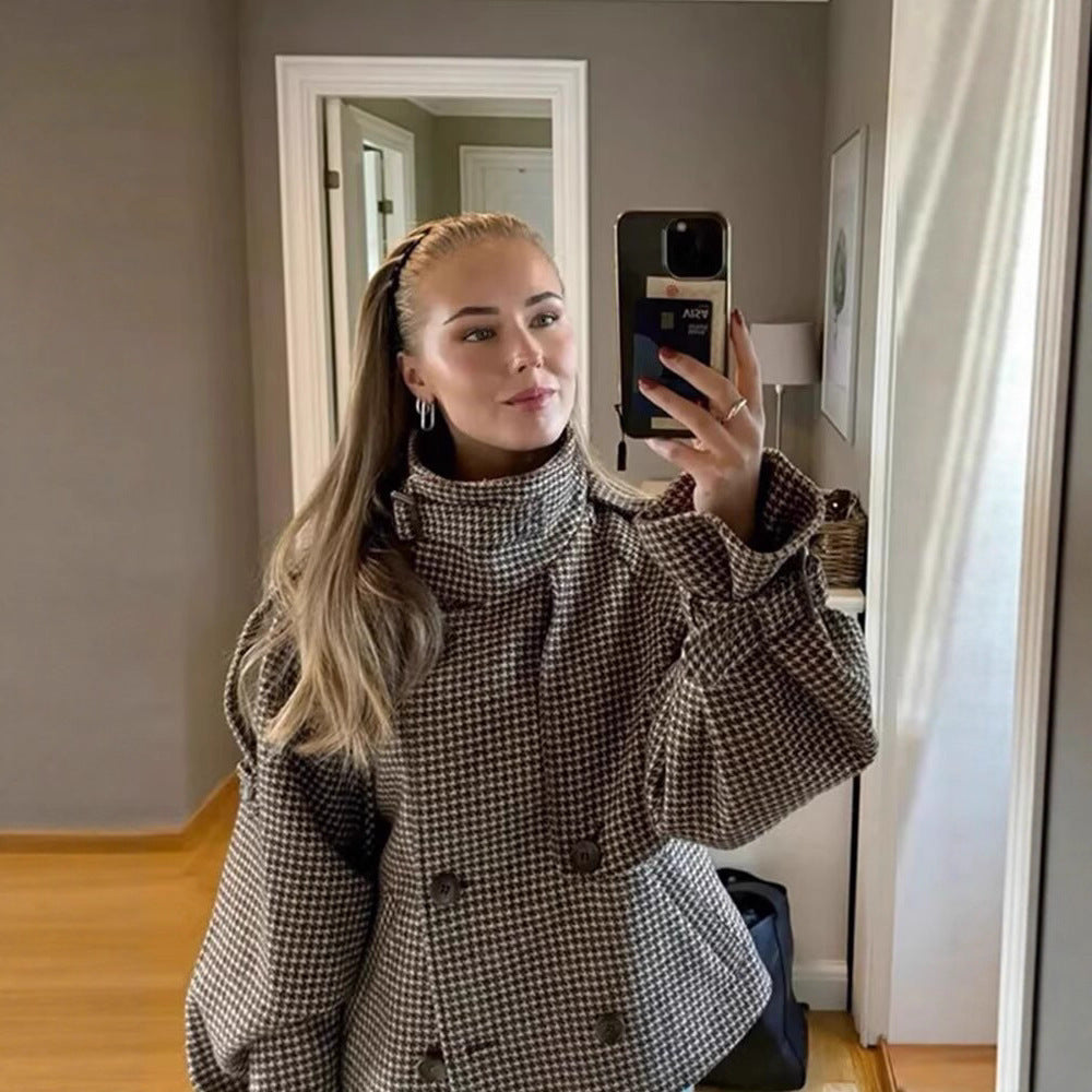 Women Oversize Trench Coat with Houndstooth Pattern, High Stand Collar and Shoulder Epaulettes