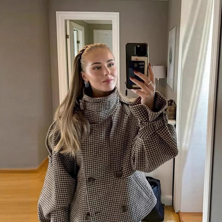 Women Oversize Trench Coat with Houndstooth Pattern, High Stand Collar and Shoulder Epaulettes