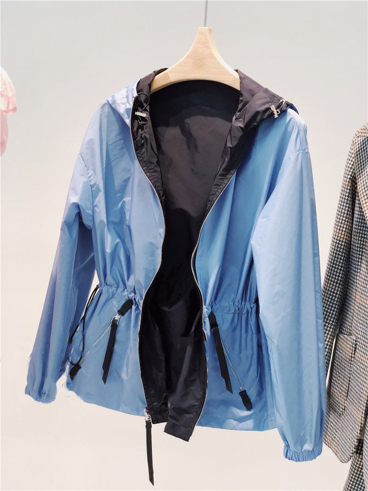Women lightweight hooded jacket with drawstring and two-way zip