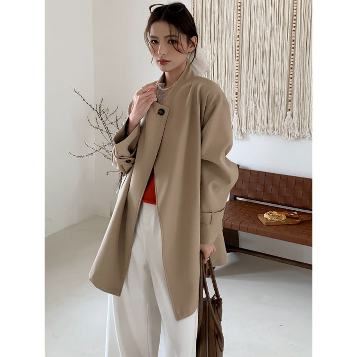 Ladies Short Oversized Coat with Tie Belt, Wide Flap Pockets and Casual Shoulder
