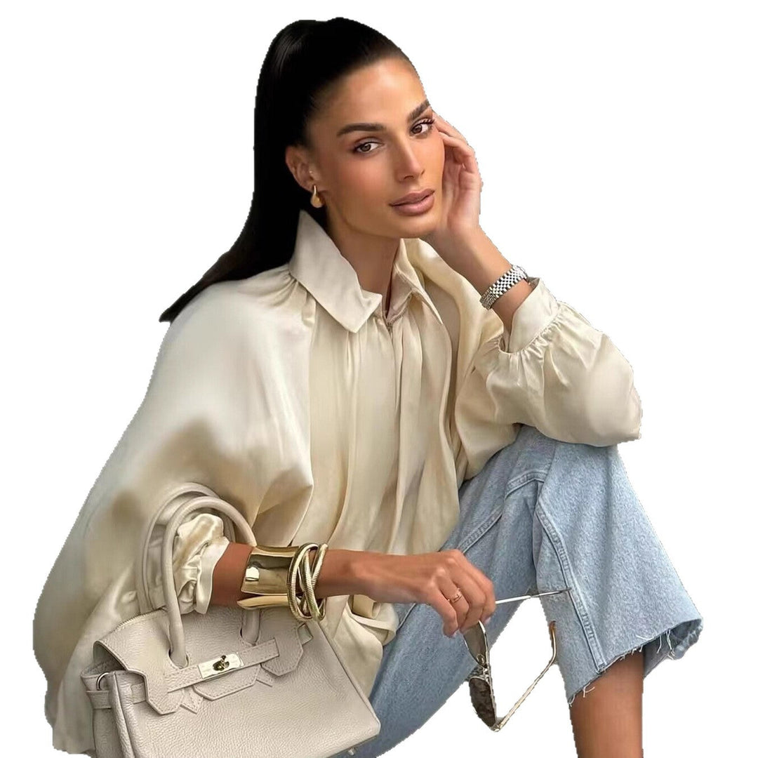 Women Wide Pleated Cape Transitional Jacket with Zip and Balloon-Shaped Hem