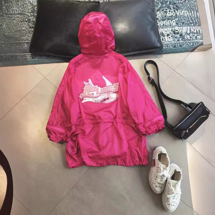 Women’s Fashion Transitional Jacket with Hood and Practical Pockets