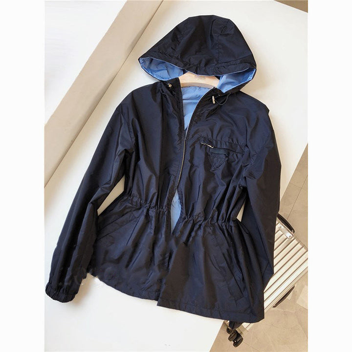 Women lightweight hooded jacket with drawstring and two-way zip