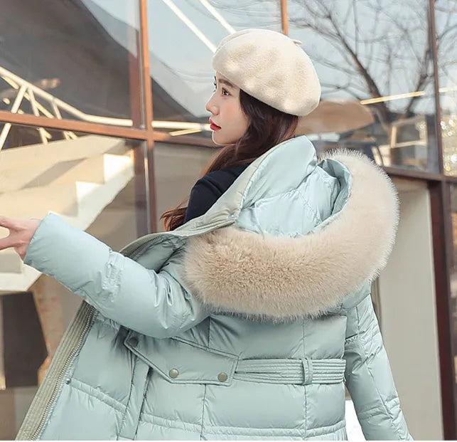 Long jacket winter Puffer design faux Fur hood Tailored Belt warm and insulating