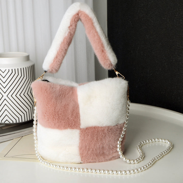 Fluffy plush bucket bag with pearl chain