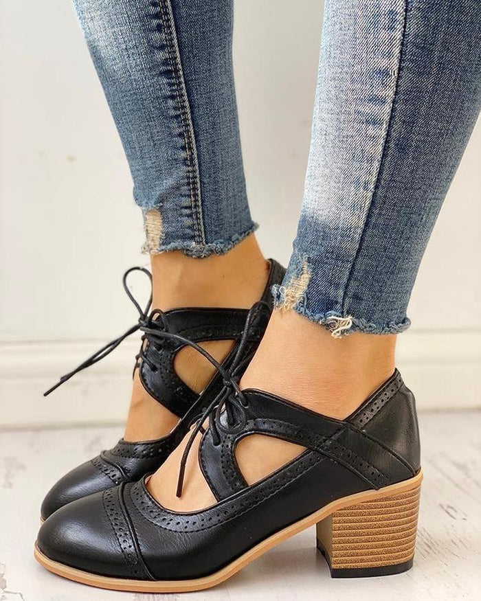 Women's Brogue Cutout Heeled Shoes with Lace-Up Detail
