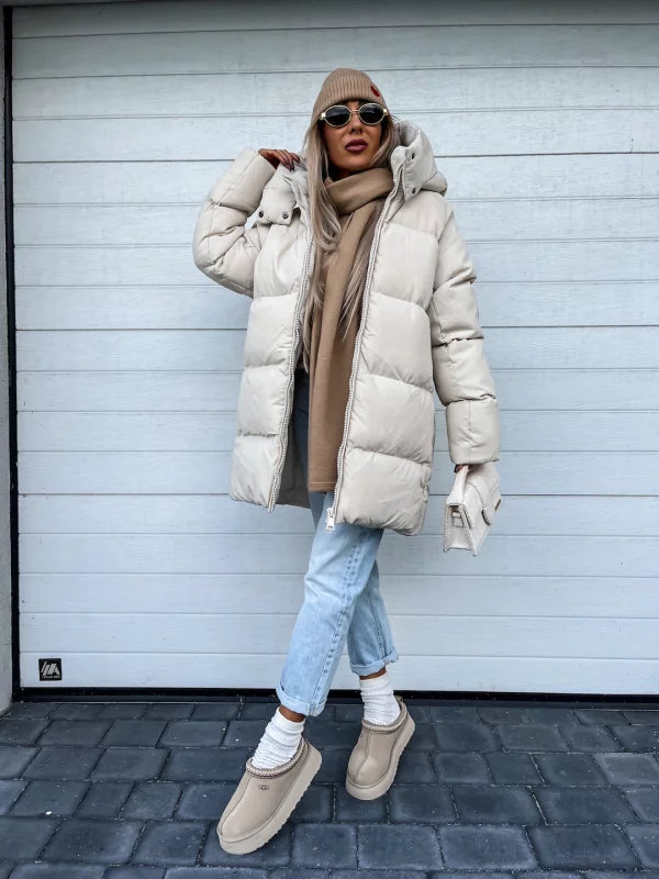 Elegant and lightweight Down jacket for women