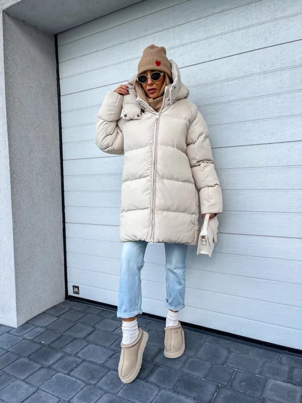 Elegant and lightweight Down jacket for women