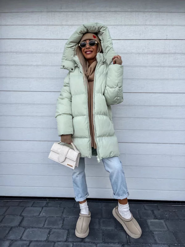 Elegant and lightweight Down jacket for women