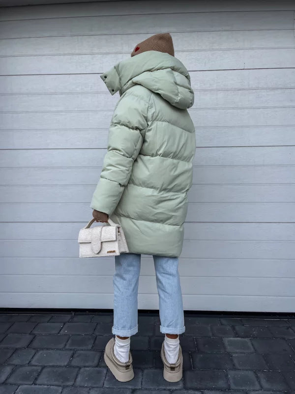Elegant and lightweight Down jacket for women